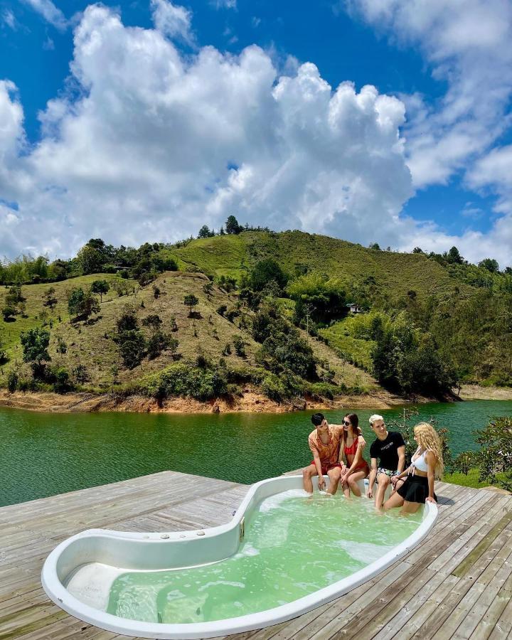Aw Guatape Glamping Resort Esterno foto