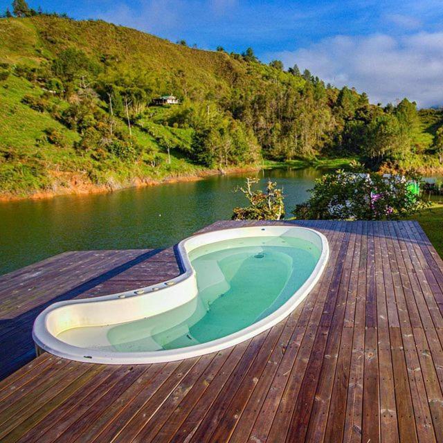 Aw Guatape Glamping Resort Esterno foto